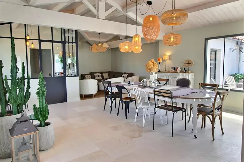 Pool and Village Ré - Location villa de luxe - Vendee/ Charentes - ChicVillas - 3