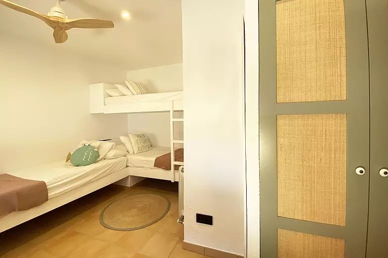 Ambiance Village - Location villa de luxe - Catalogne - ChicVillas - 24